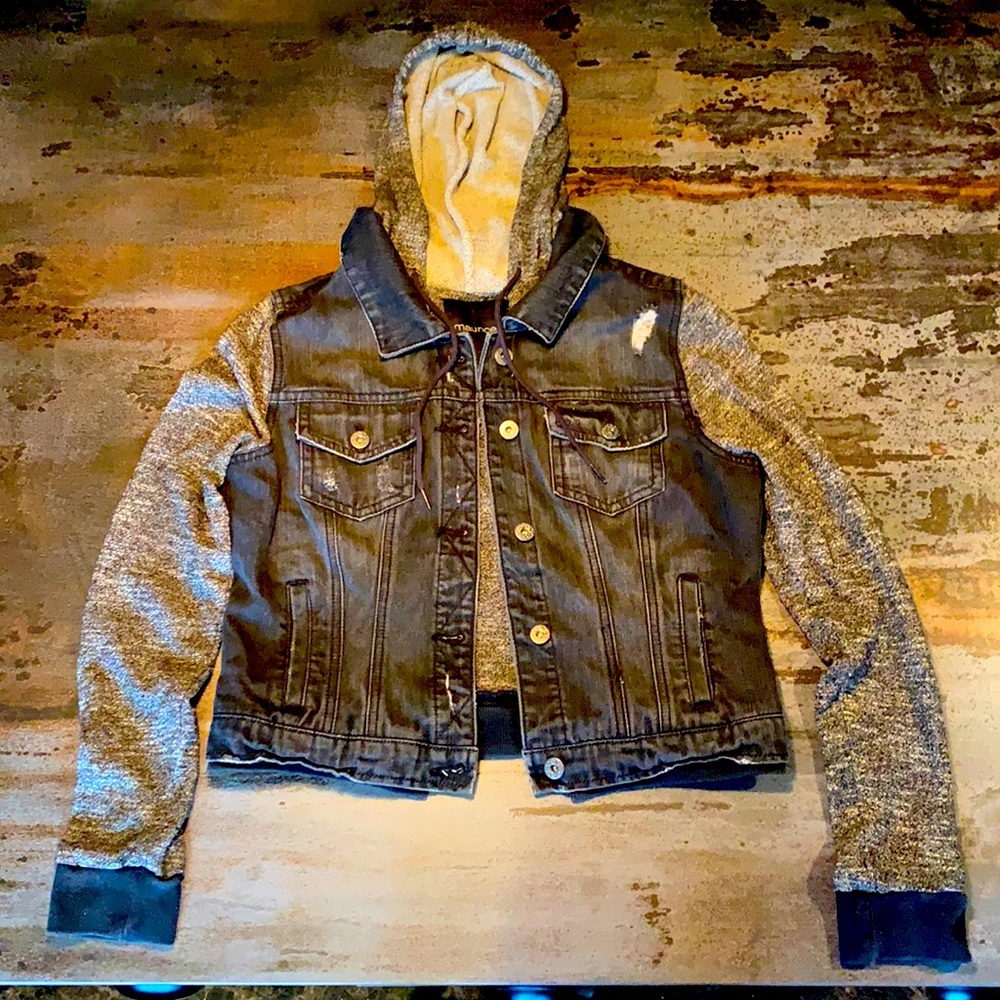 Maurices hooded denim jean jacket vest black distressed medium
